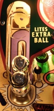 Captive Ball on the cabinet playfield